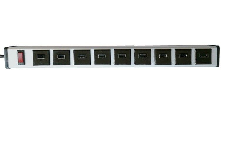 CE del FCC di protezione ETL di cortocircuito della striscia di potere di carico di USB del porto di multiplo 9