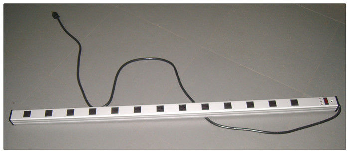 Striscia di potere del protettore di impulso dello sbocco di CA 13 con il cavo di estensione per il computer/macchine utensili